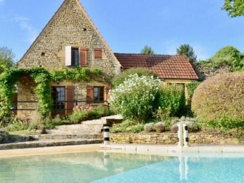Villa La Marchandie avec Piscine Privée à Tamnies en Dordogne pour 10 personnes
