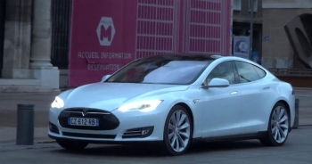 Tesla : la voiture électrique très haut de gamme